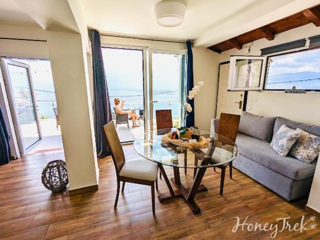 Kalamata Suites By 'Elite' Exterior foto